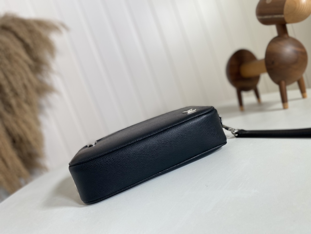 【2024】LV【LOUIS VUITTON公式 旗艦店】ルイヴィトン  クラッチバッグ   当日出荷 好評に付き再入荷！25*15.5*6.5cm