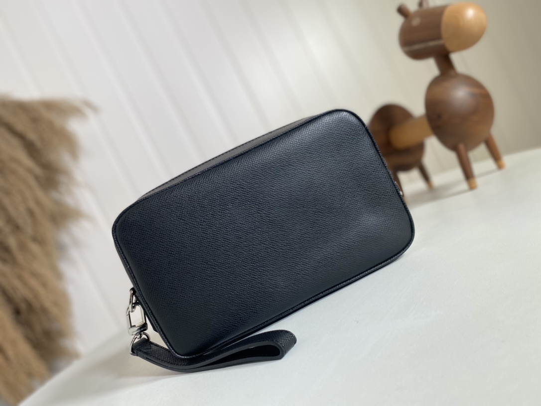 【2024】LV【LOUIS VUITTON公式 旗艦店】ルイヴィトン  クラッチバッグ   当日出荷 好評に付き再入荷！25*15.5*6.5cm