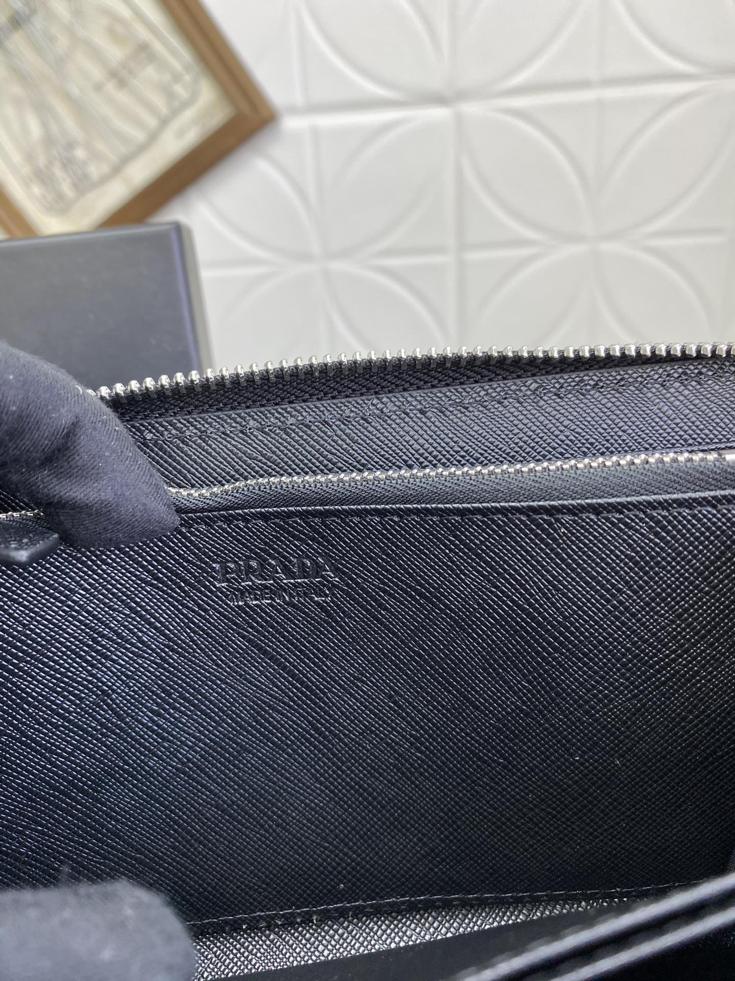 PRADA（プラダ） 財布19x12cm