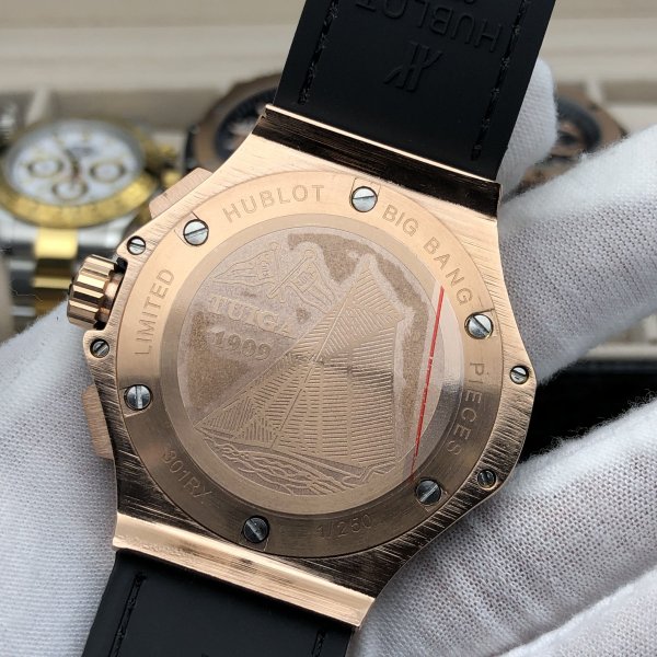 HUBLT ビッグ バン 301.PX.7180.LR 44 mm