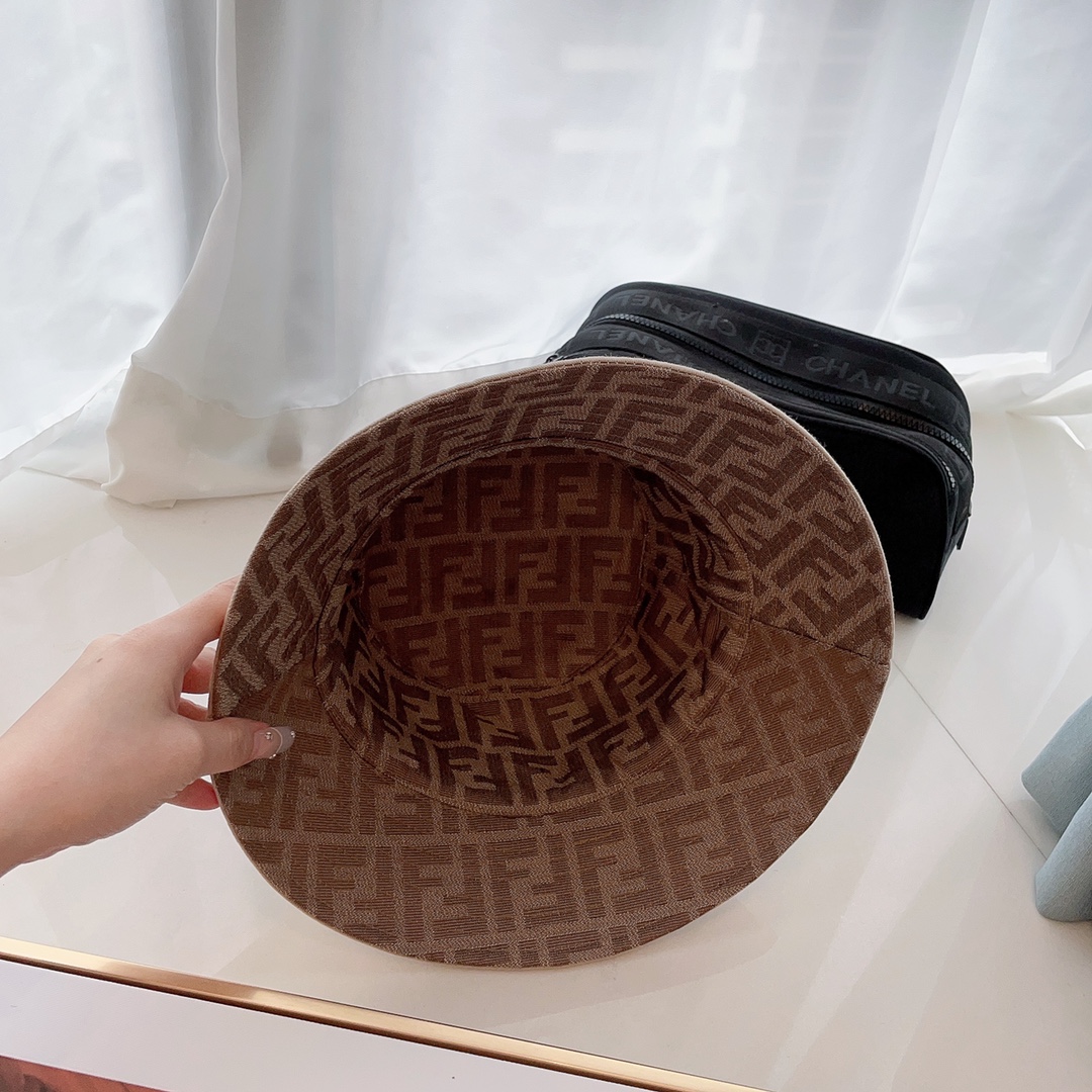 FENDI(フェンディ)フィッシャーマンズハット