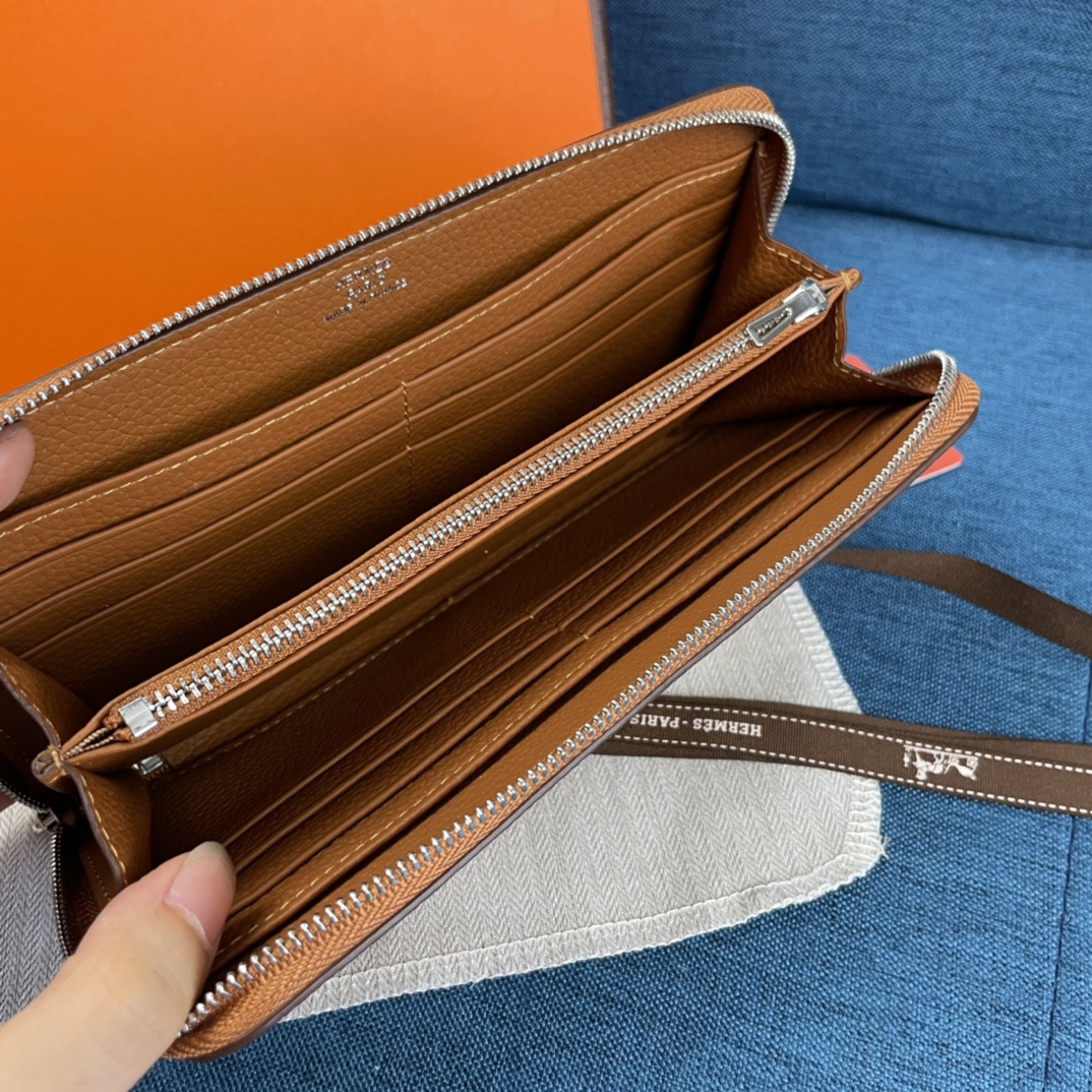 HERMÈS 長財布 10カラー 19X11X2.5CM