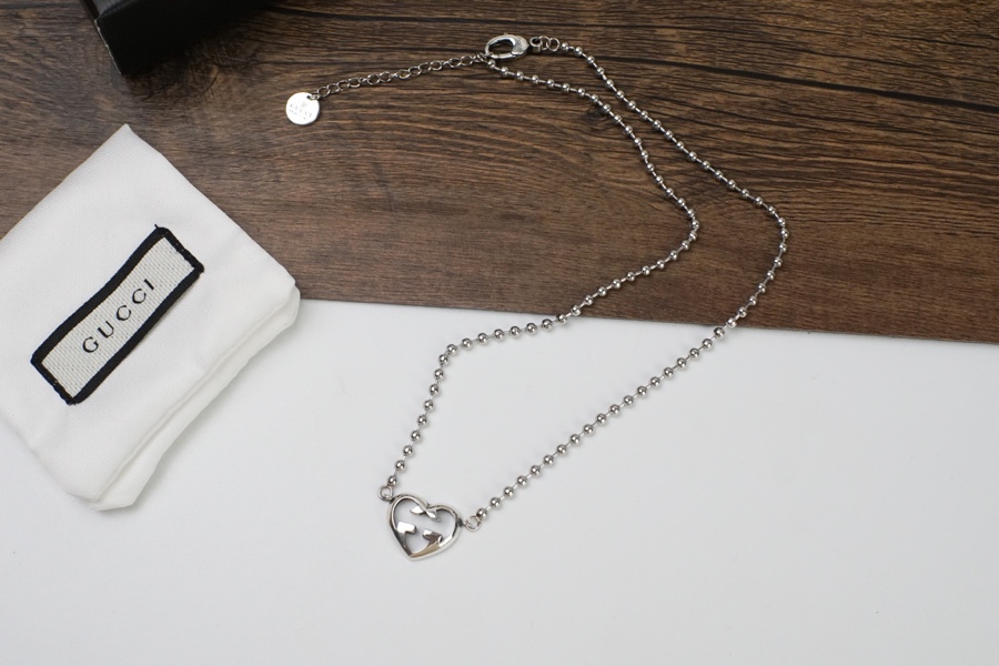 【 GUCCI】ネックレス、新しいネックレス万能シンプルファッションオーナメント