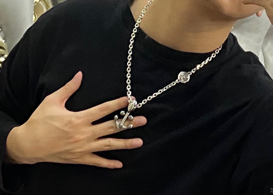 【LOUIS VUITTON 】ネックレス、新しいネックレス万能シンプルファッションオーナメント