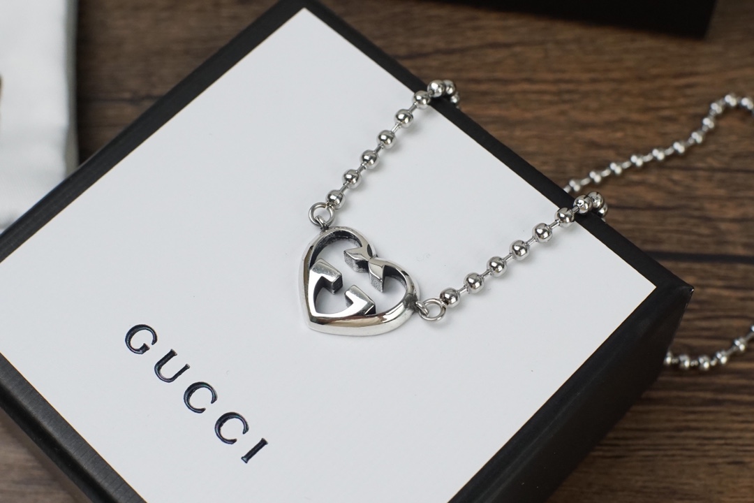 【 GUCCI】ネックレス、新しいネックレス万能シンプルファッションオーナメント