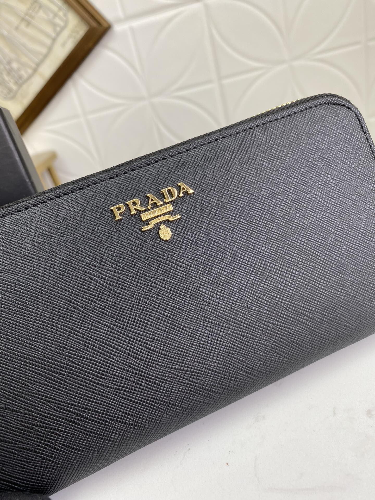 【2024】PRADA（プラダ） 財布19x12cm