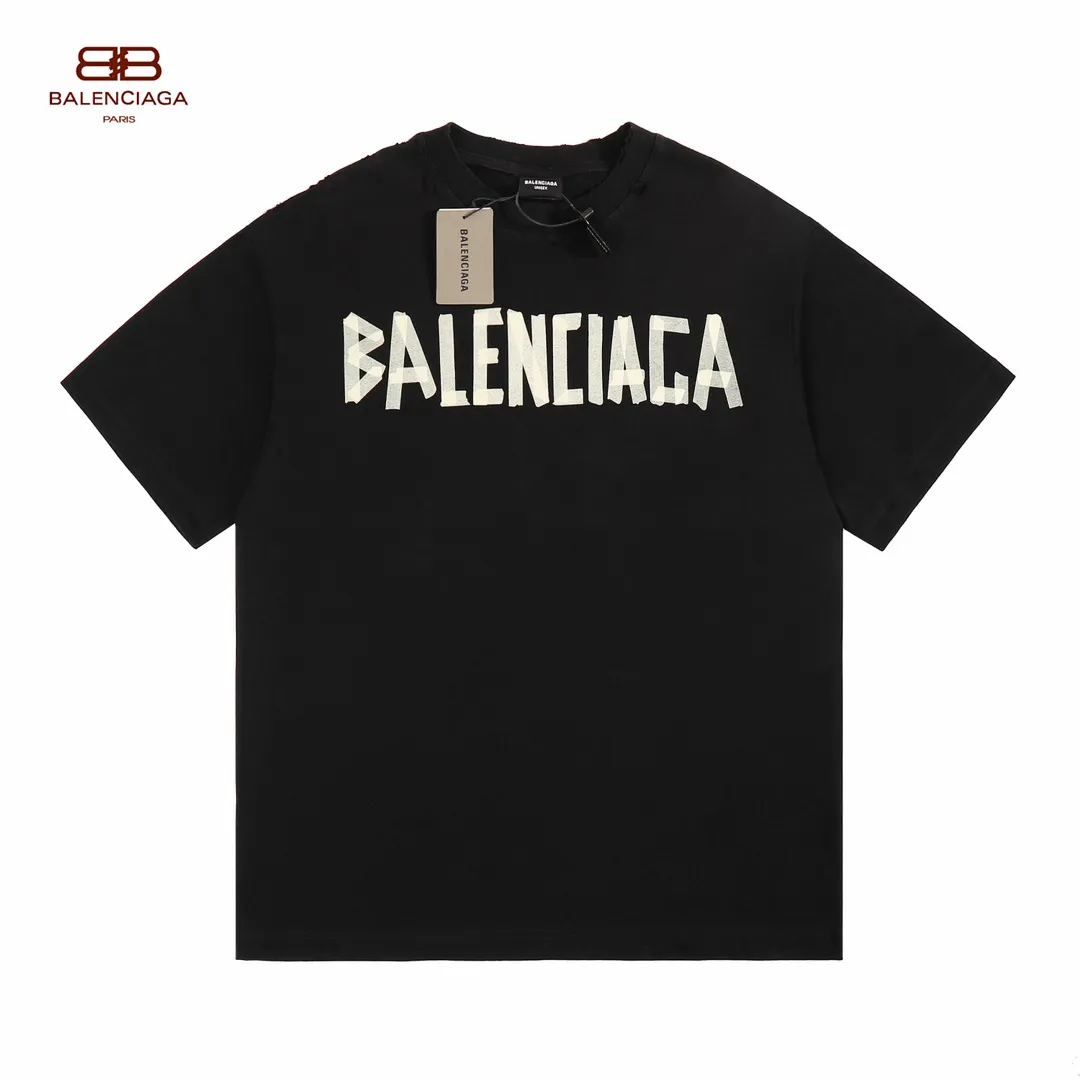 Balenciaga Tシャツ