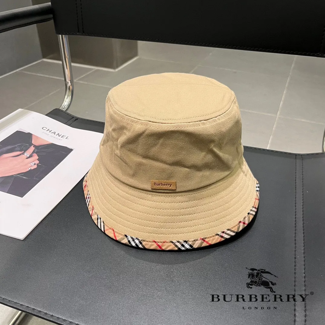 Burberry ハット