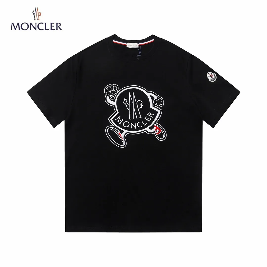 Moncler Tシャツ