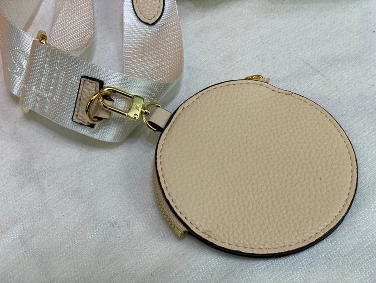 【2024】Louis Vuitton （ルイヴィトン） メッセンジャーバッグ 20x10x10cm