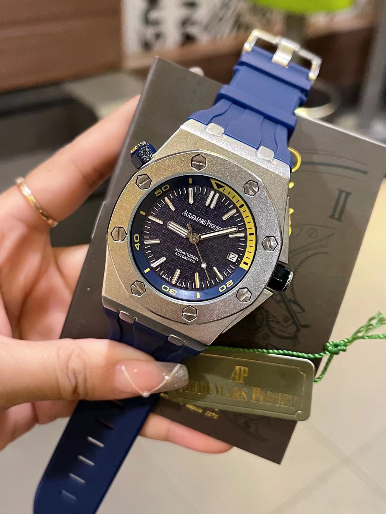 【2024】Audemars Piguet ( オーデマ ピゲ)  腕時計  42*14MM