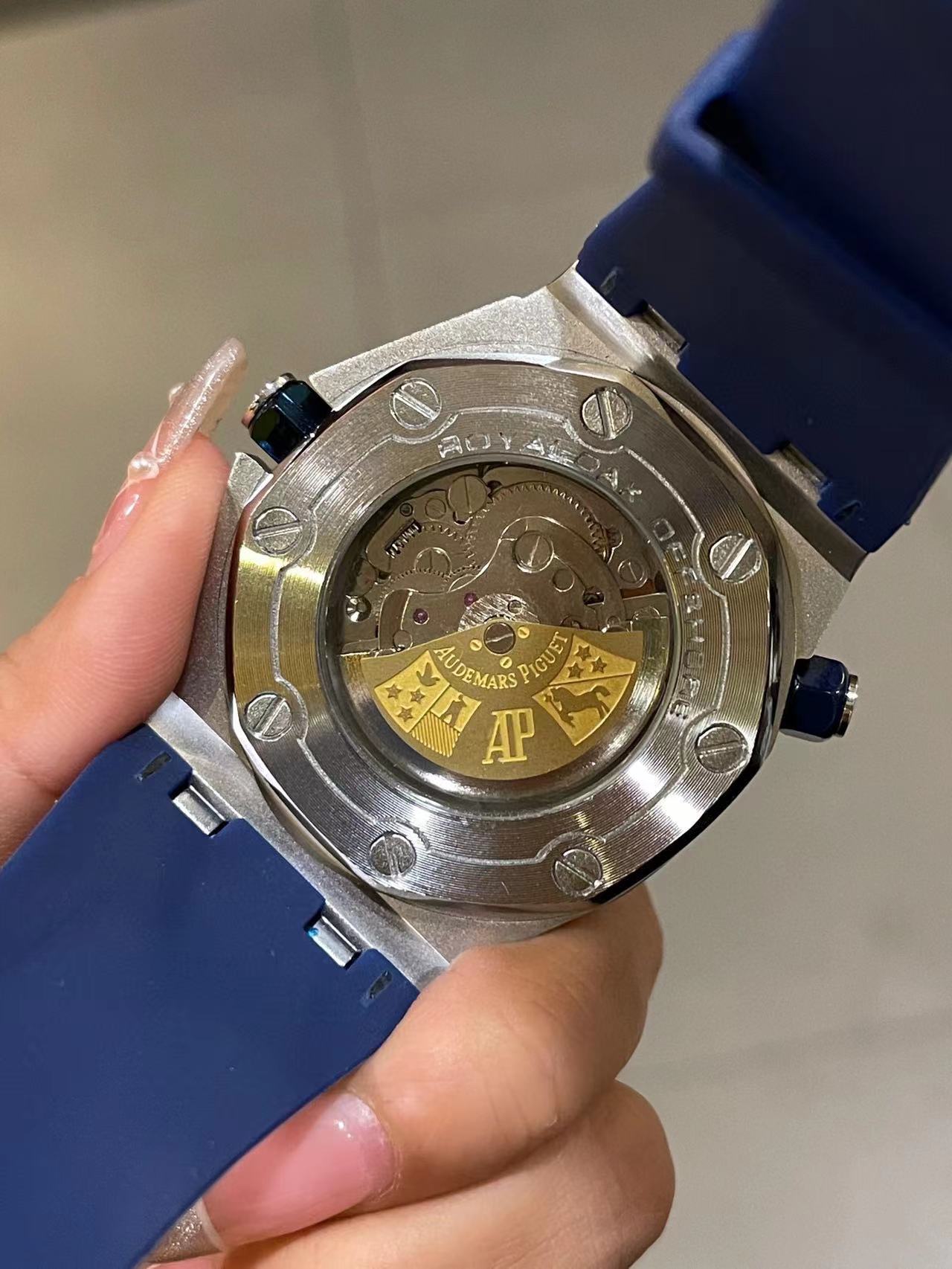 【2024】Audemars Piguet ( オーデマ ピゲ)  腕時計  42*14MM