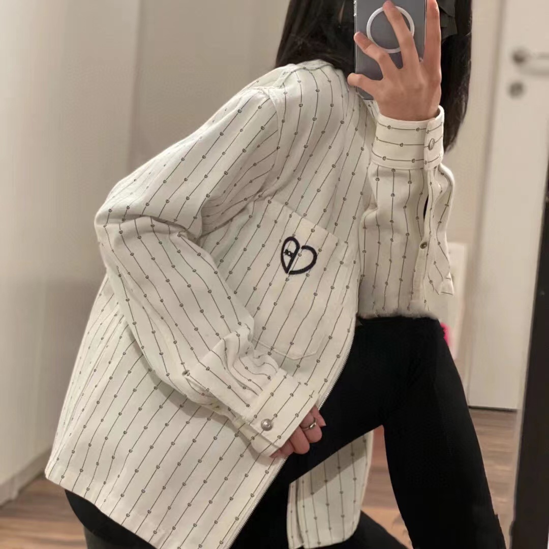 【 DIOR 公式旗艦店】 ディオール  シャツ ご好評に付き再入荷！