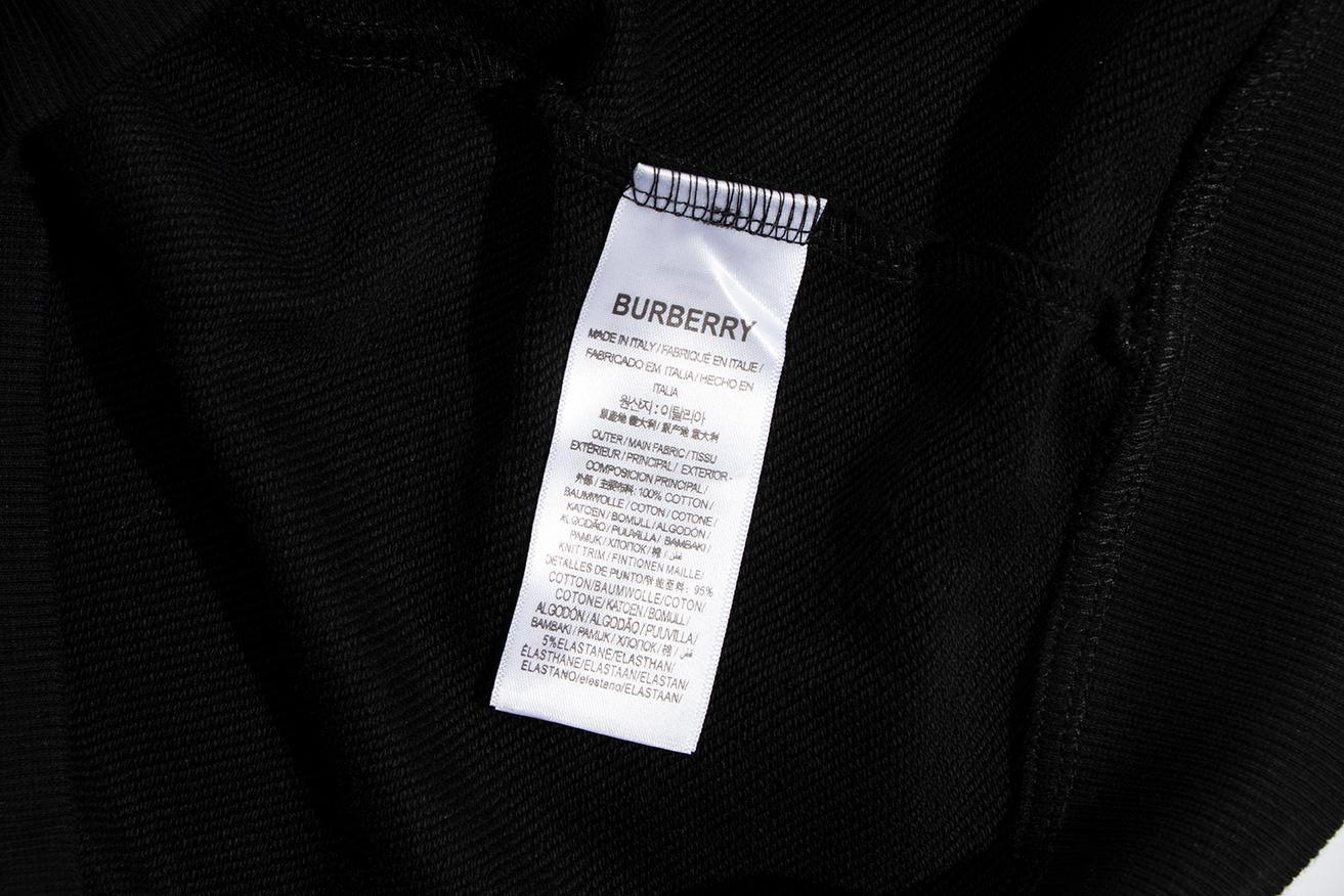 【BURBERRY 公式旗艦店】バーバリー   ジップパーカー 好評に付き再入荷！