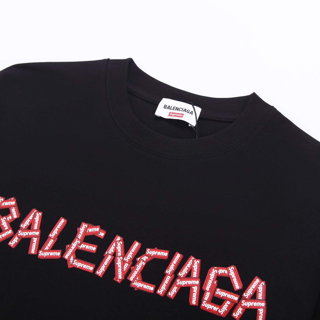 【BALENCIAGA 公式旗艦店】バレンシアガ   Tシャツ ご好評に付き再入荷！