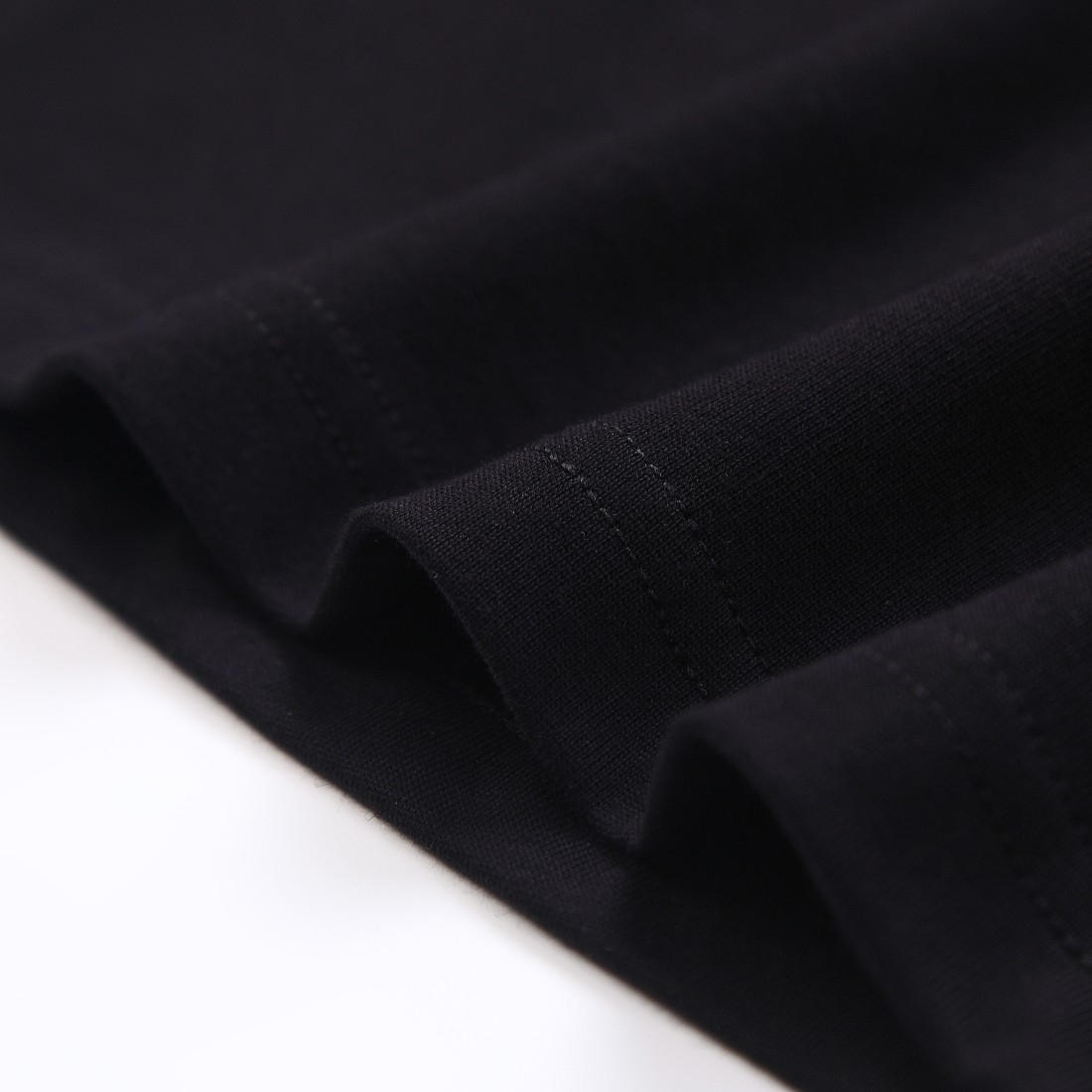 【BALENCIAGA 公式旗艦店】バレンシアガ   Tシャツ ご好評に付き再入荷！