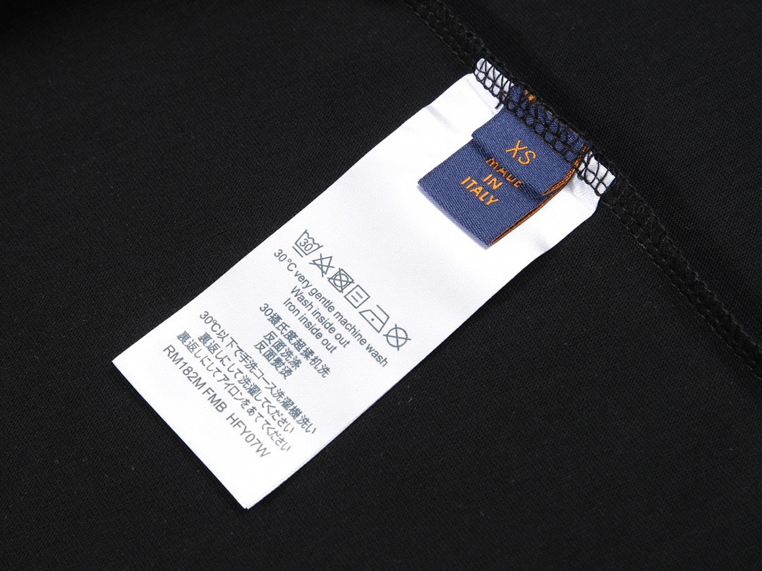 【LOUIS VUITTON  公式旗艦店】ルイヴィトン  Tシャツ  ご好評に付き再入荷！