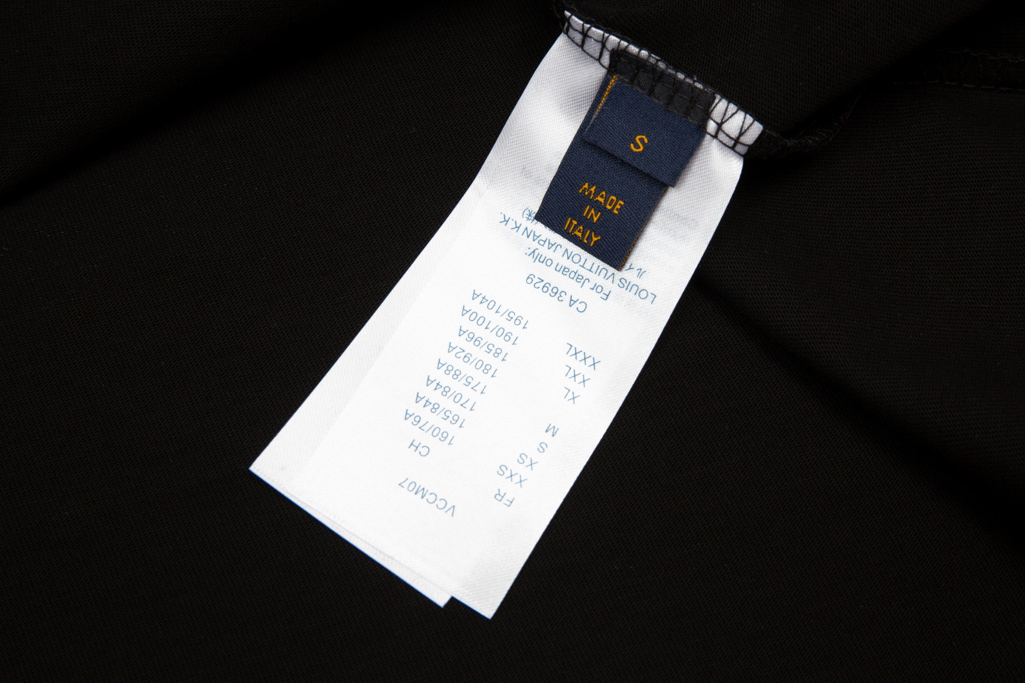 【2024】【LOUIS VUITTON  公式旗艦店】ルイヴィトン  Tシャツ  ご好評に付き再入荷！