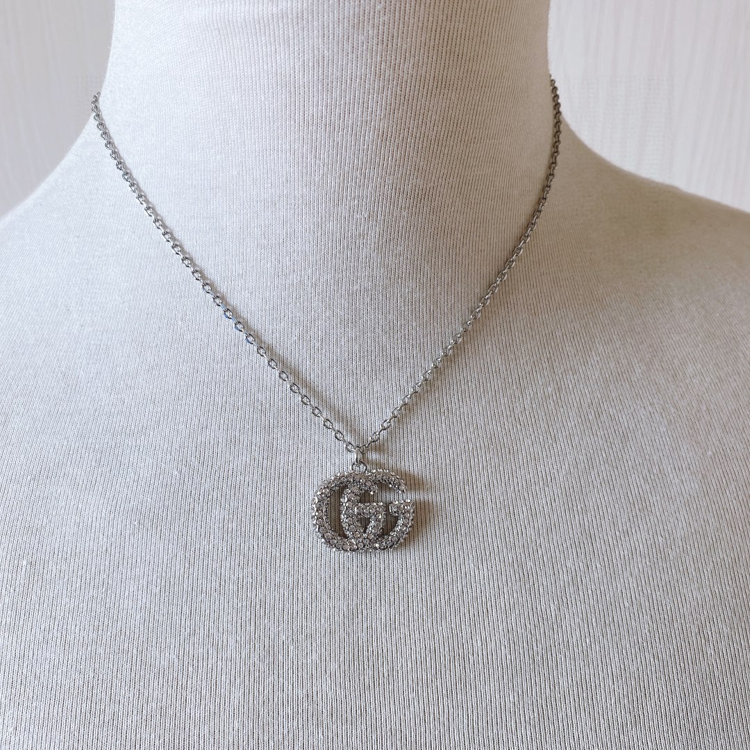 【2025】【GUCCI 】ネックレス、新しいネックレス万能シンプルファッションオーナメント