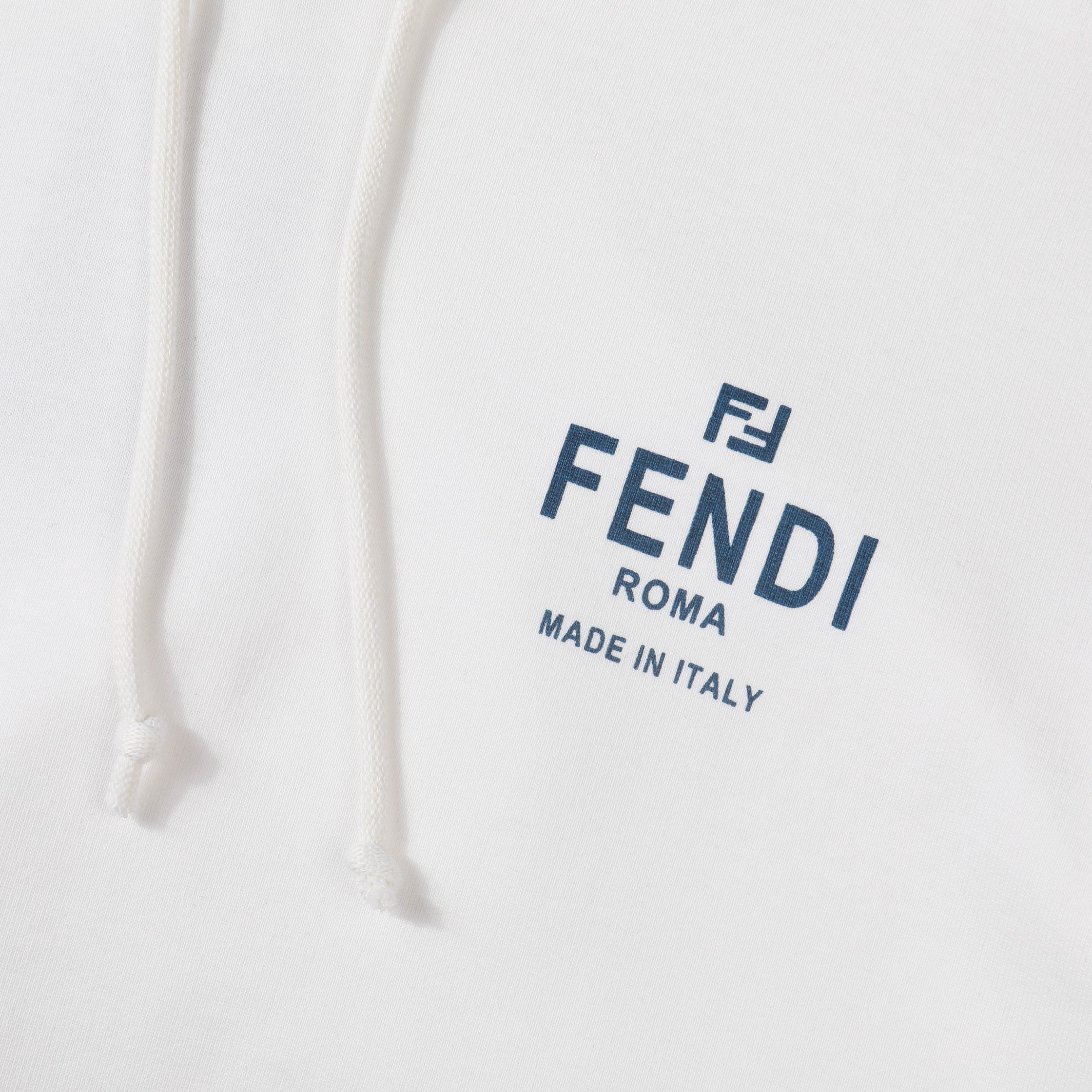 【FENDI  公式旗艦店】フェンディ パーカー スウェット ご好評に付き再入荷！