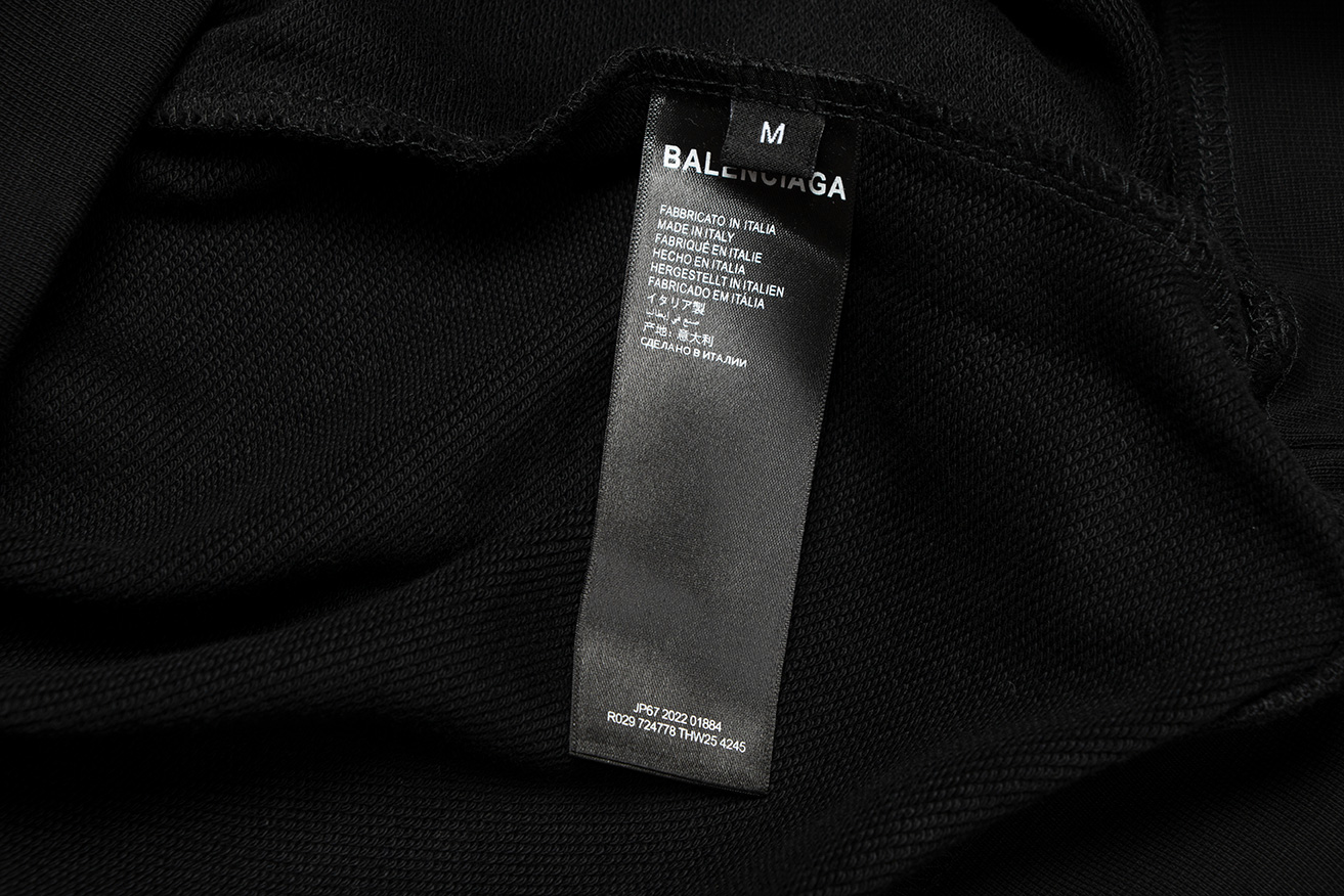 【BALENCIAGA 公式旗艦店】バレンシアガ  パーカー  ウェット ご好評に付き再入荷！