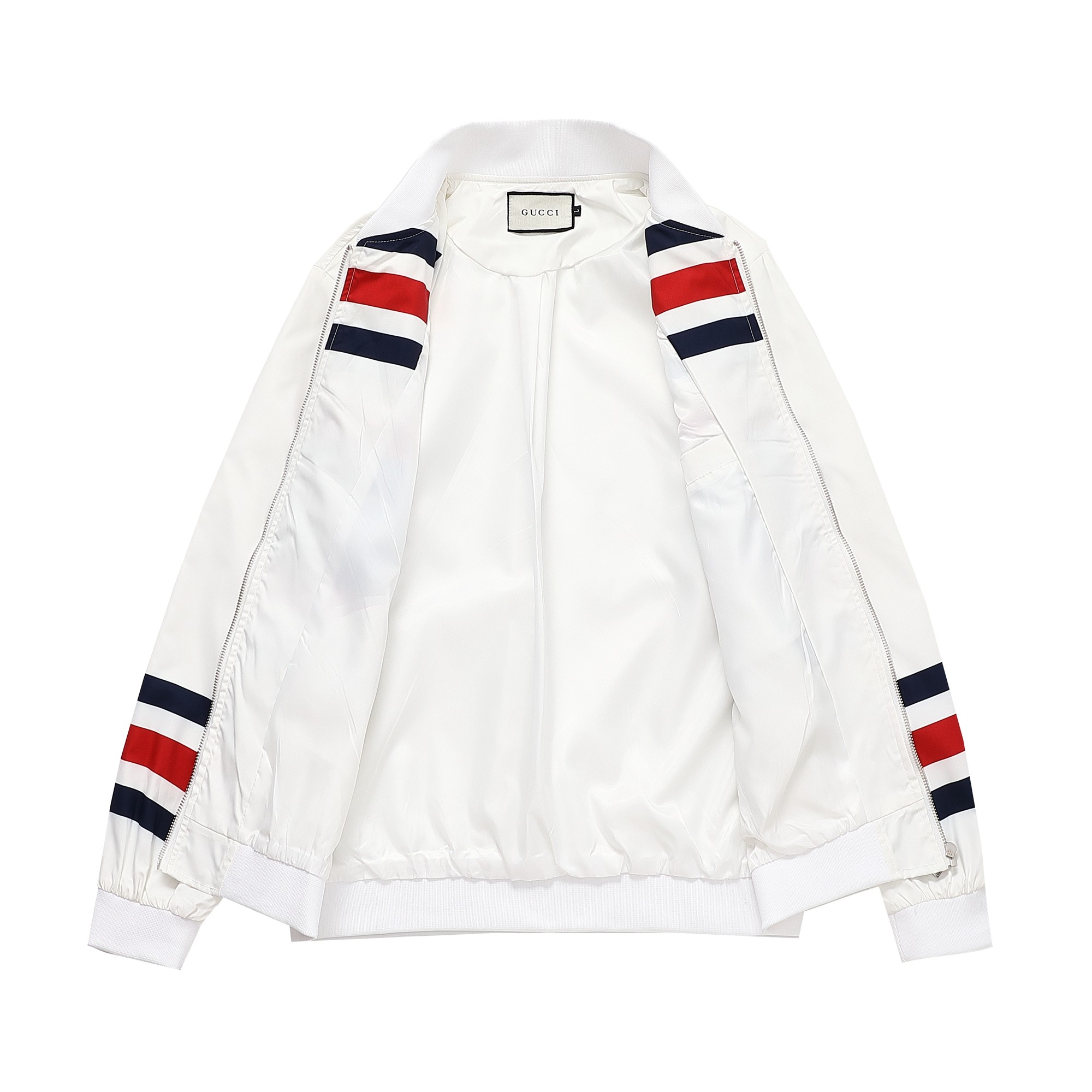 【GUCCI  公式旗艦店】グッチ ジャケット着好評に付き再入荷！