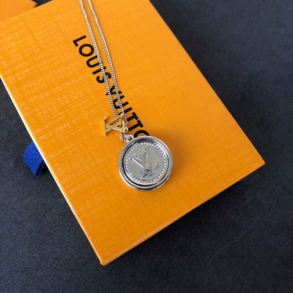 【2024】LV LOUIS VUITTON（ルイヴィトン） ネックレス