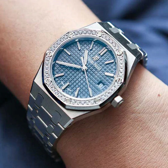 【2024】AUDEMARS PIGUET ロイヤルオーク オートマティック 77351ST.ZZ.1261ST.01 34 mm