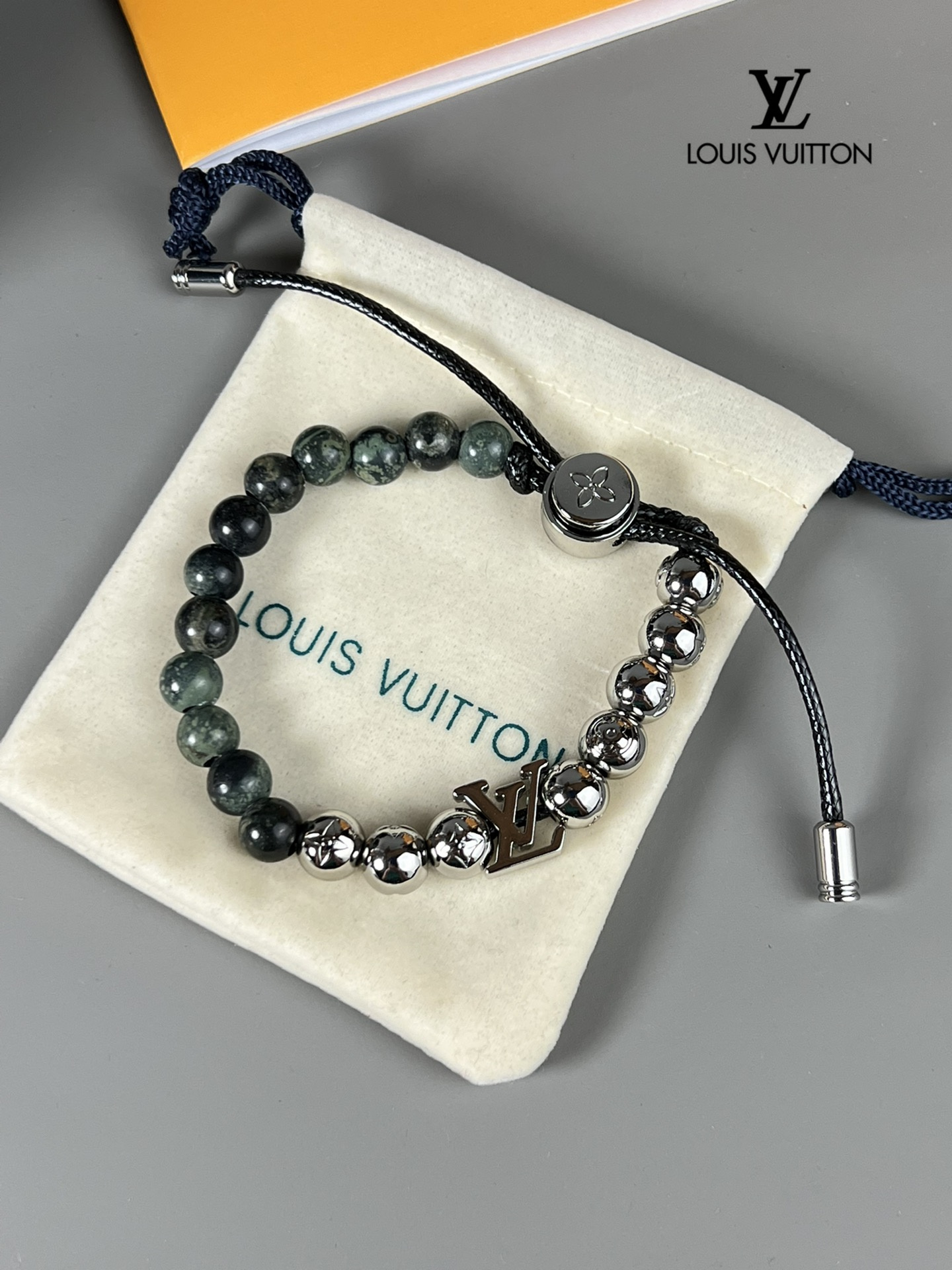 【2024】【 LOUIS VUITTON】ブレスレット、ファッションシンプルなスタイル