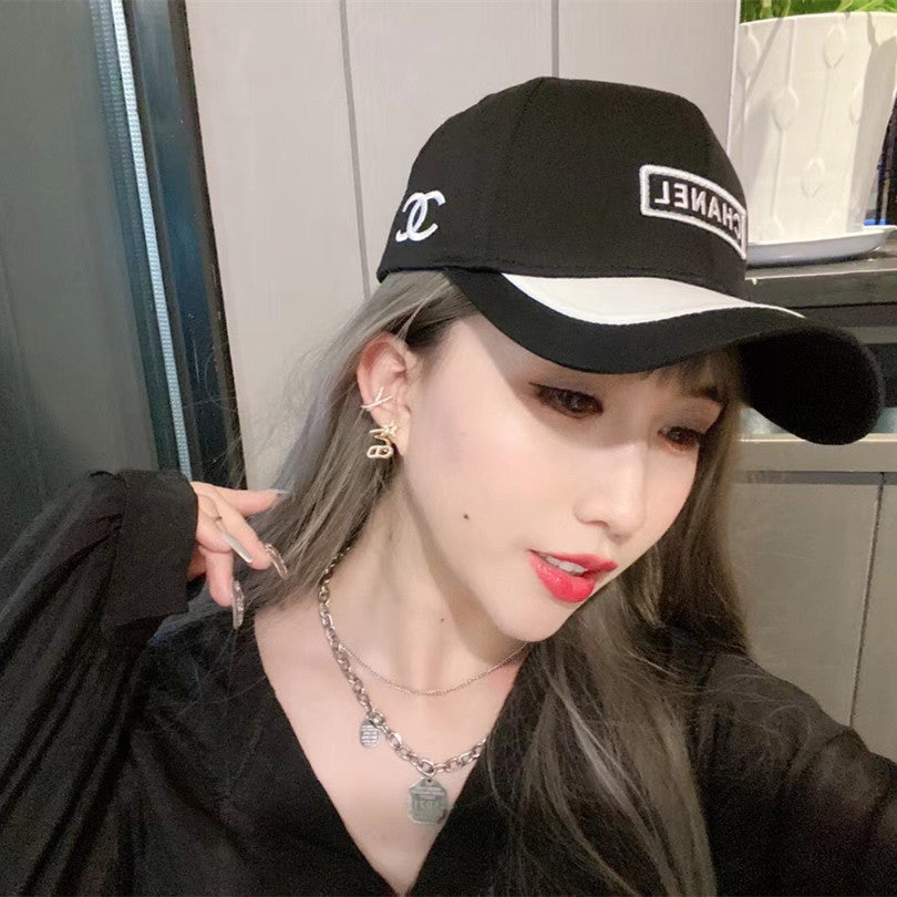 【CHANEL】ロゴ キャップ