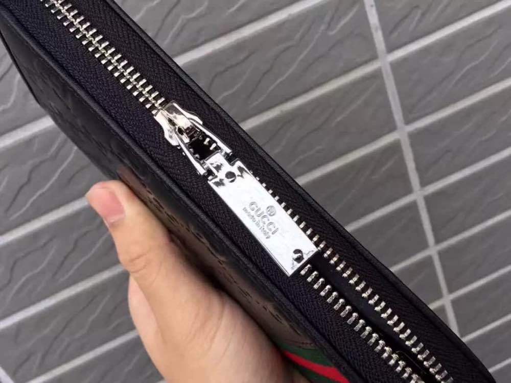 【 GUCCI 公式 旗艦店】 クッチ  財布 当日出荷 好評に付き再入荷！19*10*2.5 CM