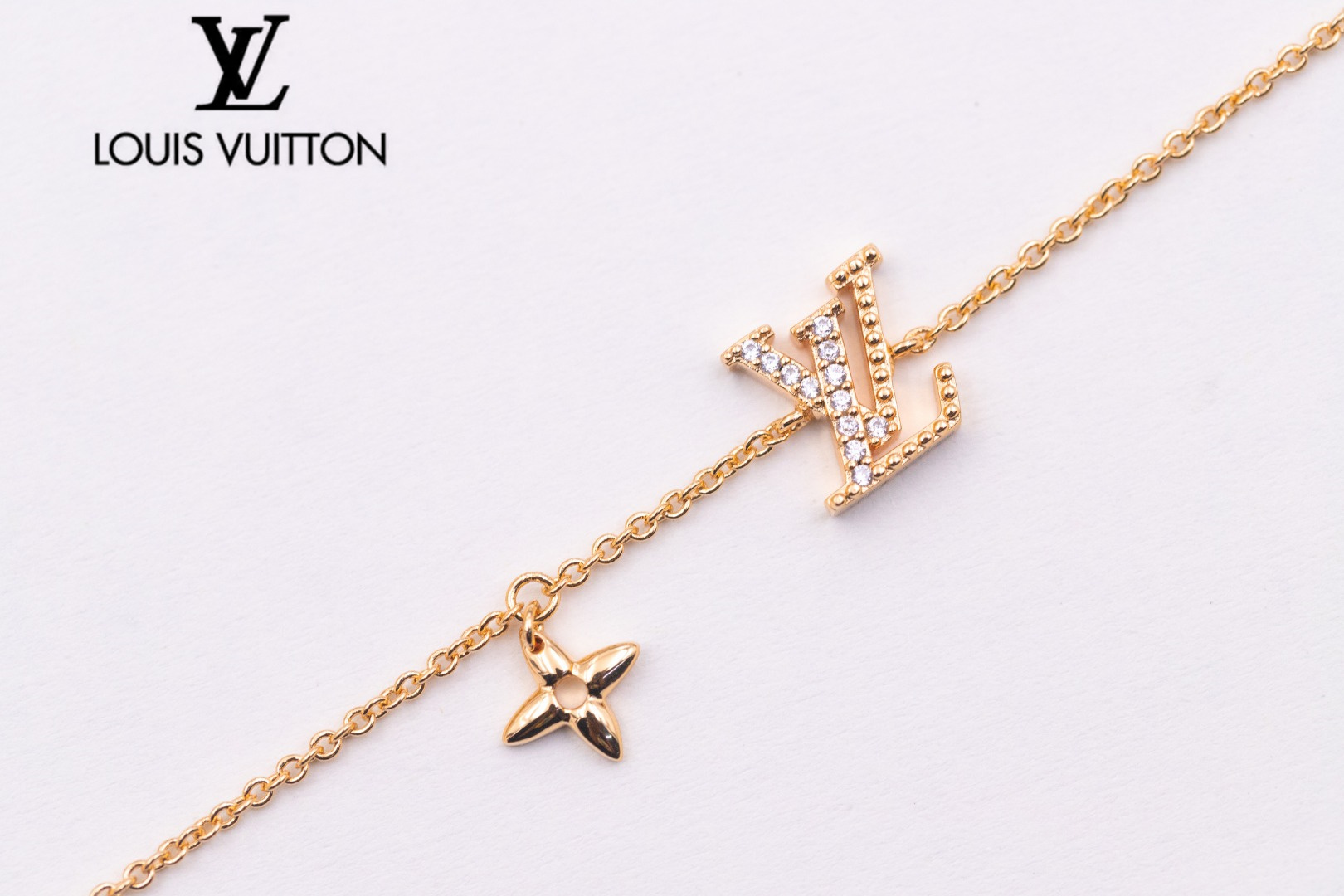 【 LOUIS VUITTON】ブレスレット、ファッションシンプルなスタイル