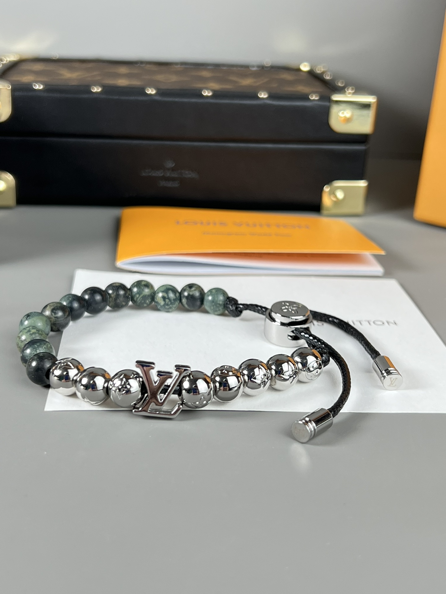 【2024】【 LOUIS VUITTON】ブレスレット、ファッションシンプルなスタイル