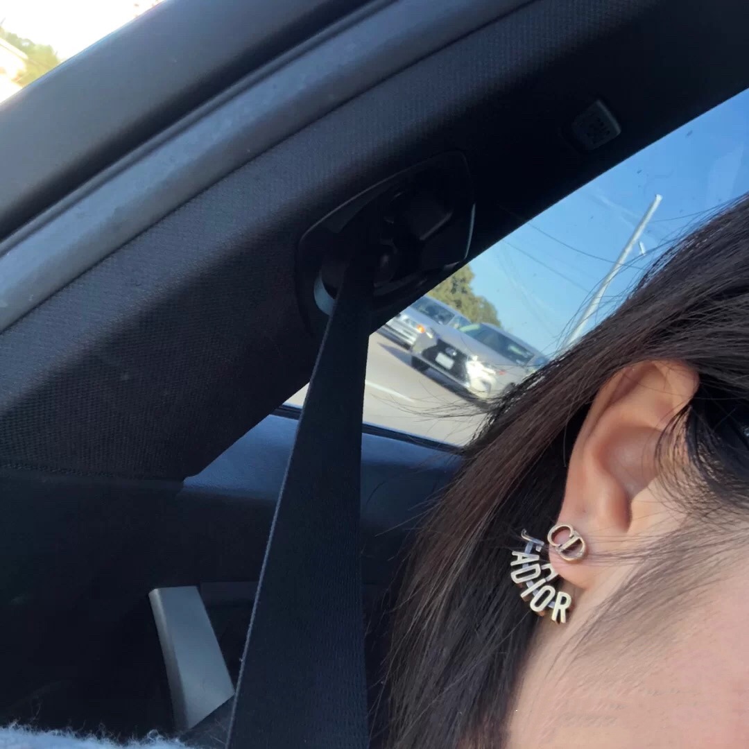 【2024】【DIOR】 ディオール   ファッションスタイルのイヤリング