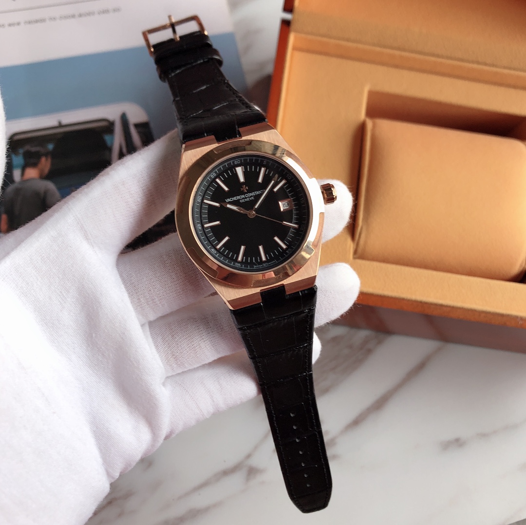 【2024】VACHERON  CONSTANTIN (ヴァシュロン・コンスタンタン)  腕時計42MM