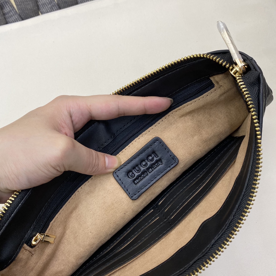 【2024】【GUCCI 公式 旗艦店】クッチ  クラッチバッグ 当日出荷 好評に付き再入荷！28*19*3CM
