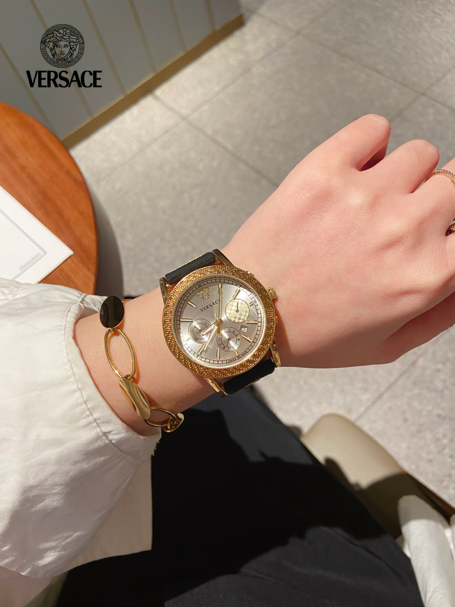 【2024】VERSACE  ( ヴェルサーチ)  腕時計 40*10MM