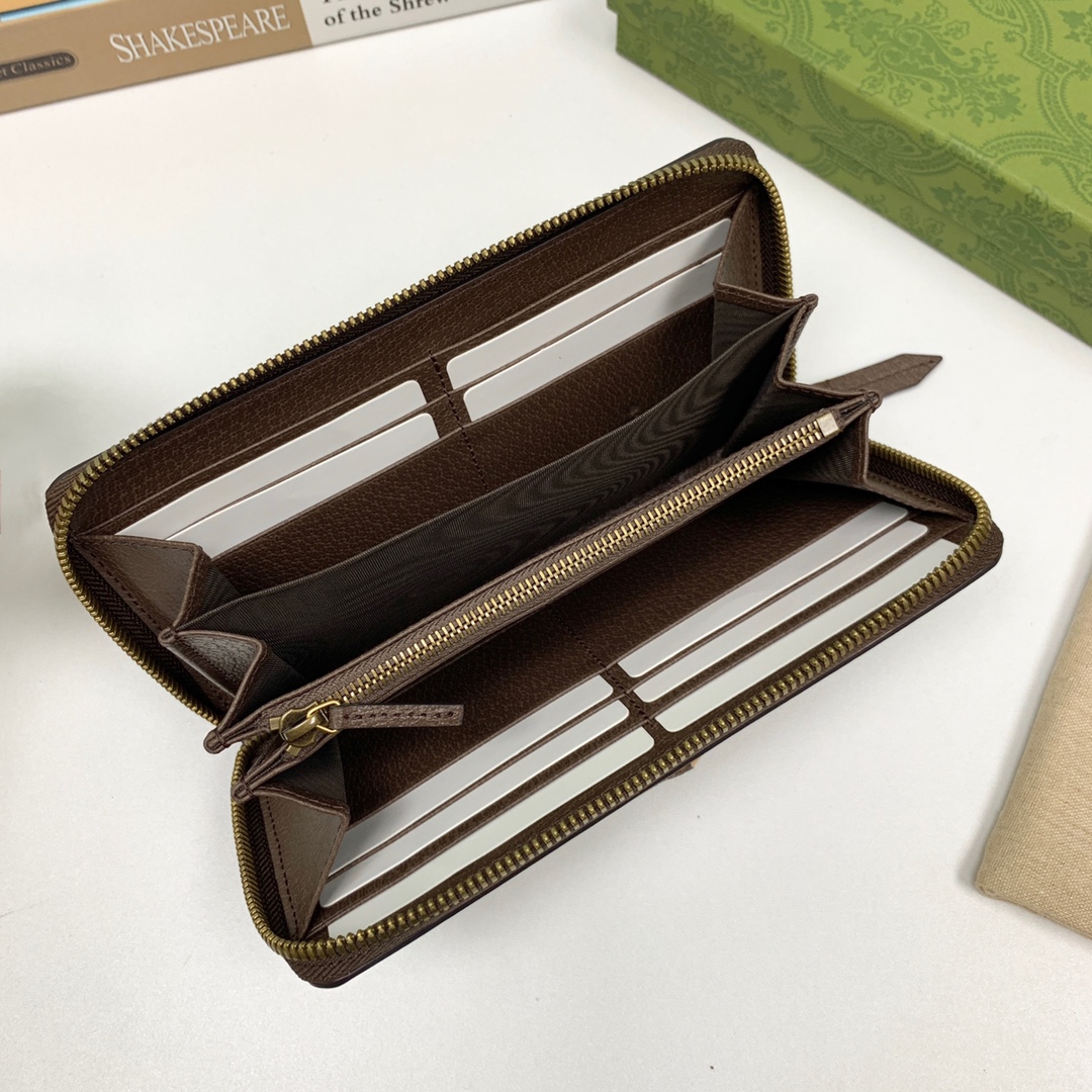 【GUCCI  公式 旗艦店】クッチ 財布   当日出荷 好評に付き再入荷！19*10.5* 2cm