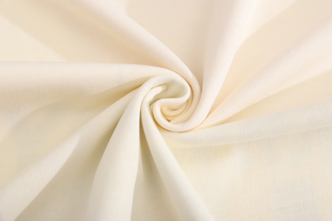 【GUCCI公式旗艦店】クッチ   Tシャツ ご好評に付き再入荷！