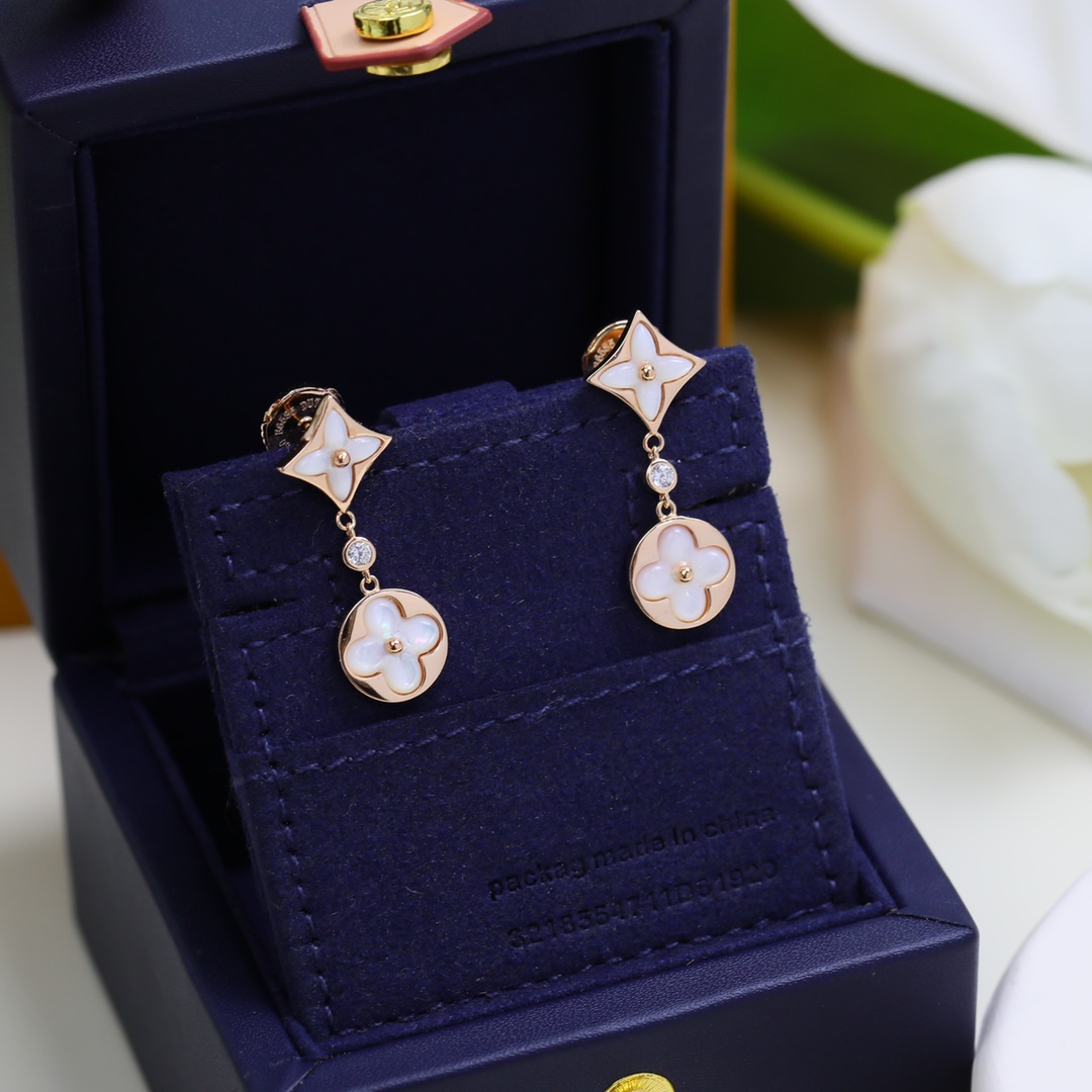 【LOUIS VUITTON 】ルイヴィトン   ファッションスタイルのイヤリング