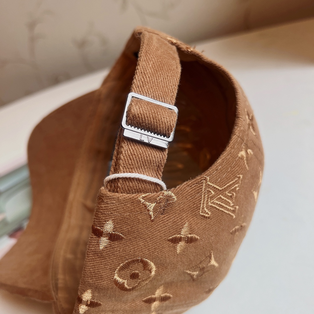 【LOUIS VUITTON   ルイヴィトン 】【数量限定】 野球帽 / ハット