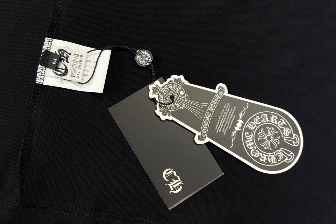 【2024】【CHROME HEARTS 公式旗艦店】クロムハーツ   Tシャツ ご好評に付き再入荷！