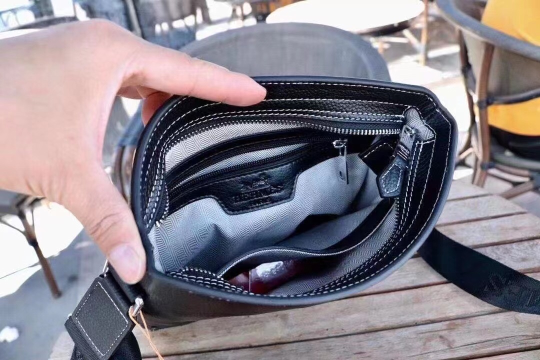 【2024】【HERMES   公式 旗艦店】エルメス  ショルダーバッグ 当日出荷 好評に付き再入荷！24*27*5.5CM