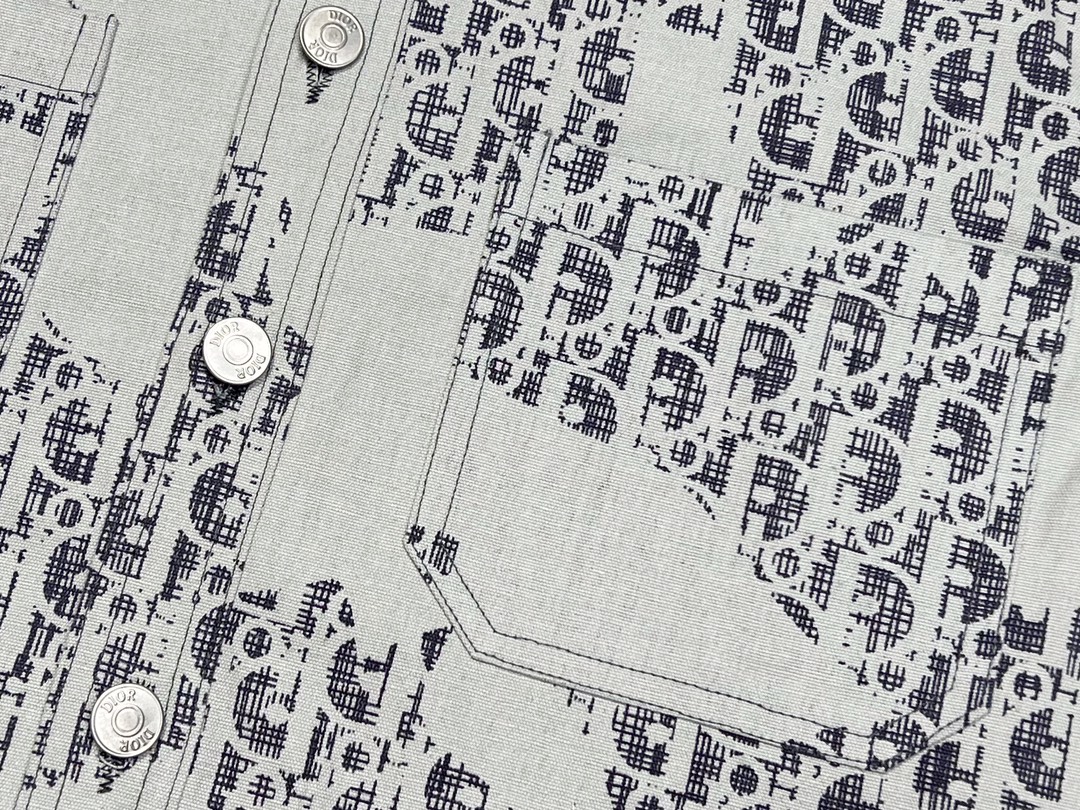 【DIOR   公式旗艦店】ディオール  シャツ ご好評に付き再入荷！