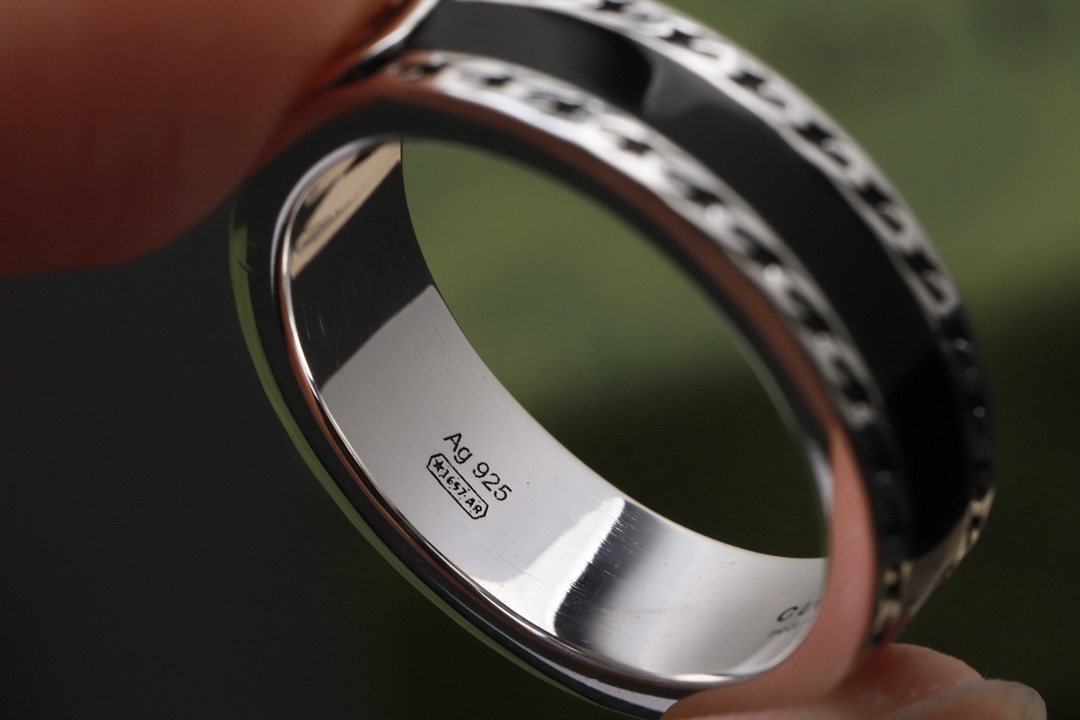 【GUCCI】クッチ  指輪