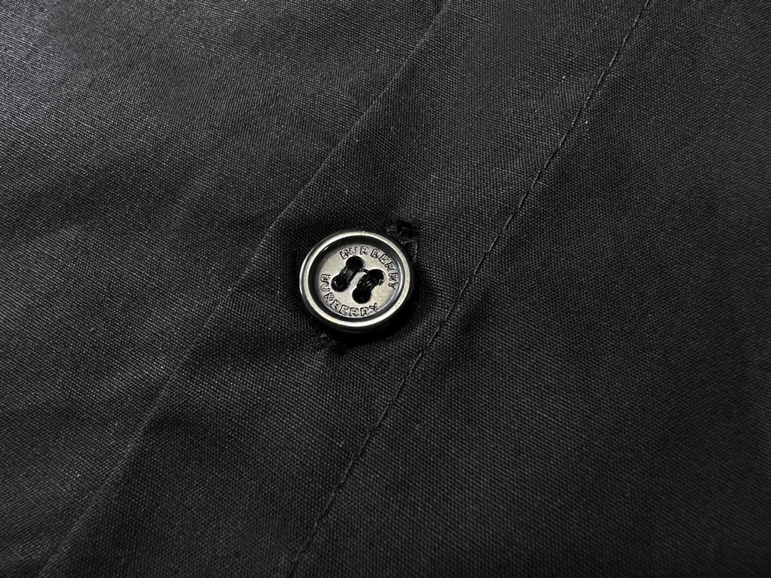 【GUCCI 公式旗艦店】クッチ シャツ ご好評に付き再入荷！