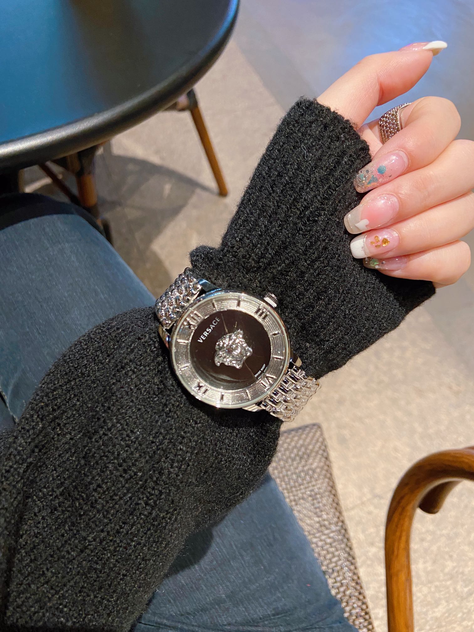 【2024】VERSACE  ( ヴェルサーチ)  腕時計 43MM