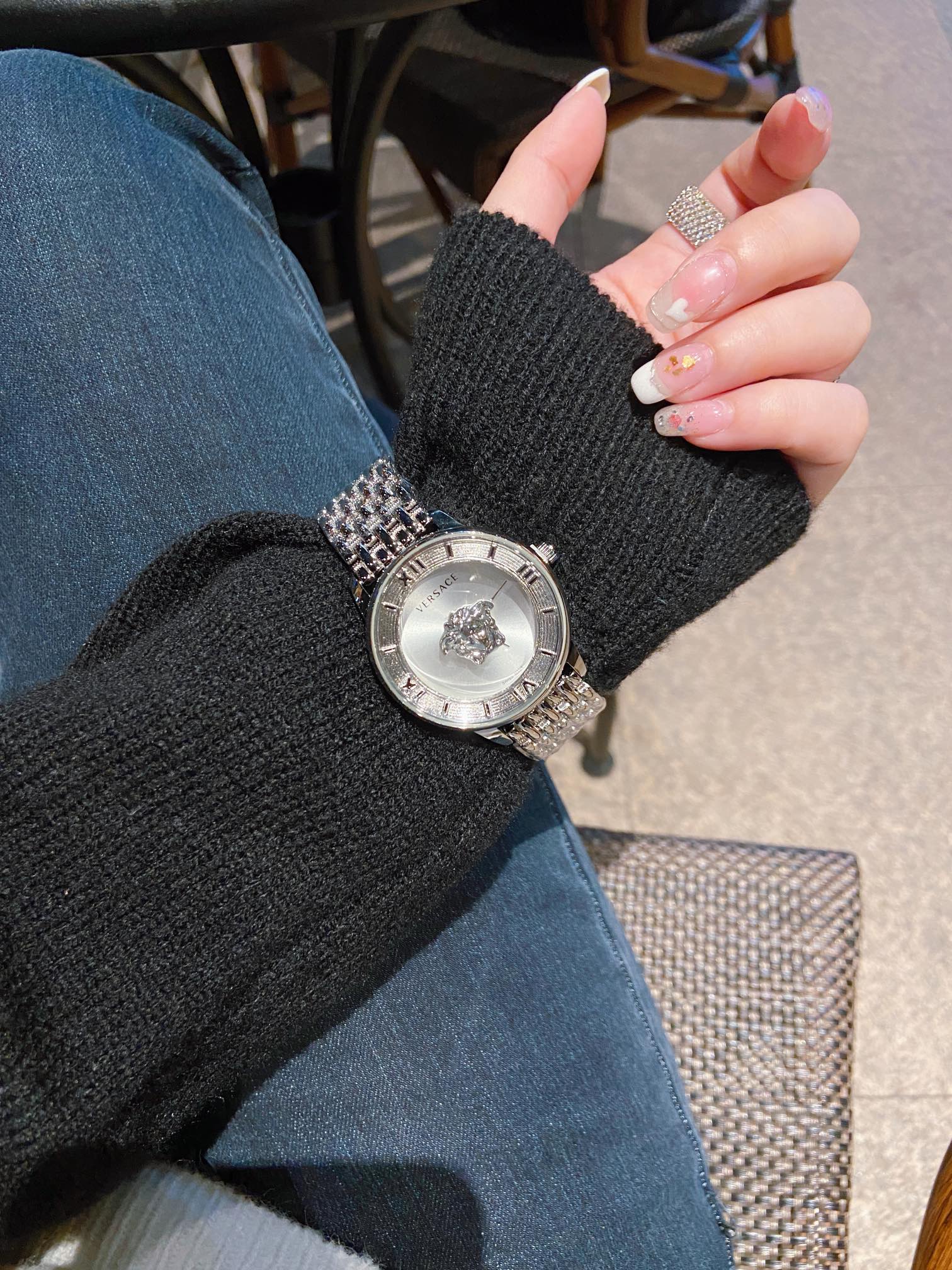 【2024】VERSACE  ( ヴェルサーチ)  腕時計 43MM