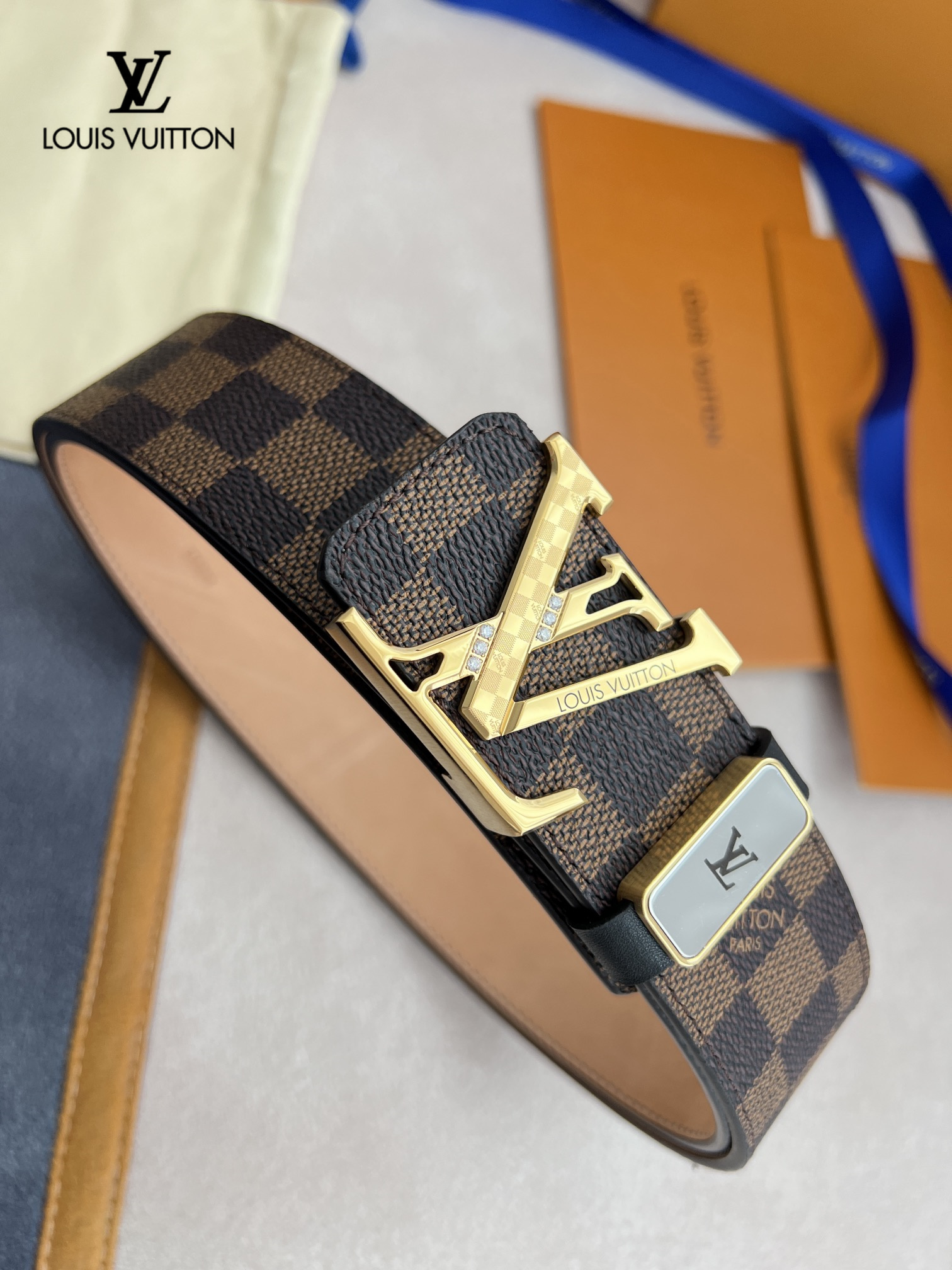 【 LOUIS VUITTON】(ルイヴィトン) 3.8cmベルト メンズ