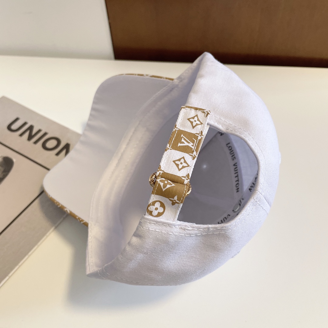 【LOUIS VUITTON   ルイヴィトン】【数量限定】 野球帽 / ハット